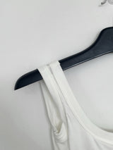 Cein sleeveless