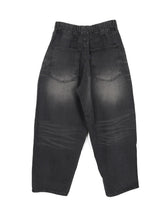 ディエットウォッシュ加工バルーンデニムパンツ