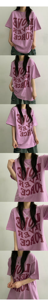 ラブレタリングショートスリーブドtシャツ