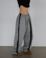 Breeze fleece-lined track string wide pants