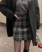 チェック柄ミニスカート