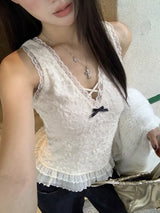 Best Lace V-neck Frill Sleeveless T-shirt
