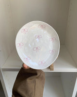ribbon nut plate : white
