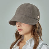 VA Curved Stud Link Bonnet Hat  / Cappuccino