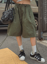 パンプキンピンタックバルーン斜めカーゴパンツ