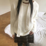 Sevil Round Knitwear muffler set