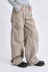 Curve pocket ham strap pants
