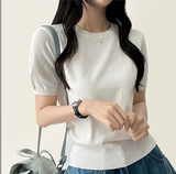 Selling round short sleeve knit