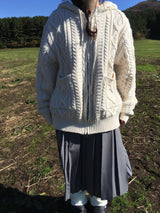 Heart knit zip-up
