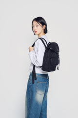 24FW ベーシックロゴ トライアングルポケット バックパック ブラック
