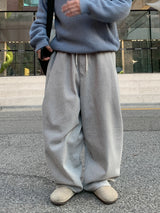 Heavy pintuck snap sweatpants