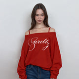 C LOGO GRAPHIC OFF-SHOULDER SWEATSHIRT_RED