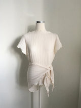 Cosmos pleats top 