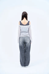 オフショルダーレイヤードTシャツ / off shoulder layered TEE