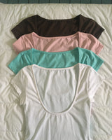 アクールUネック半袖Tシャツ