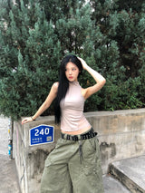 zip-up sleeveless