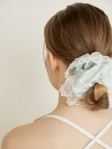 BIG LACE SCRUNCHIE - OLIVE