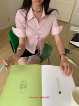 ピンクストライプストラップラインシャツ