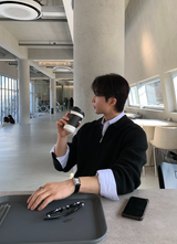 スラッグベラハッチハーフジップアップカラニット
