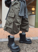 Bulky pintuck cargo Bermuda pants