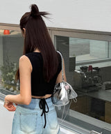 Back Ribbon Sleveless Knit_black [brooch set]