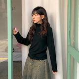 Lovmi Wave Half-Turtleneck T-Shirt 