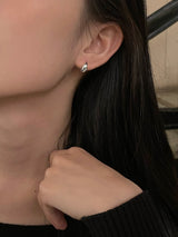 DOUBLE-FACED BASIC HUGGIC EARRINGS