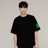 [UNISEX] One Side Clover Smile Short-Sleeved T-shirt