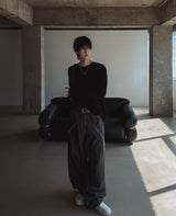 Cozy volume cut denim pants