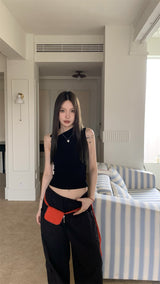 Kana Unfoot Strap Sleeveless Tee