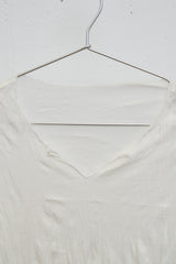 Crinkled V-Sleeve (Ivory)