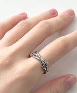 Unique Thorns Ring