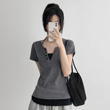 V button halterneck layered short-sleeved shirt (4 colors)
