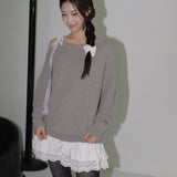 Hato Lace Ribbon Integrated Frill One-Shoulder Knitwear