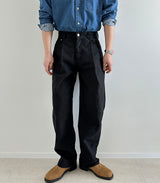 one tuck cotton pants