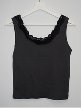 pier sleeveless