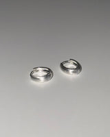 Truth earring (silver)