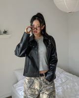 Dutch rivet semi-crop leather jacket