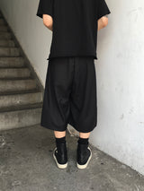 Leir Pintuck Bermuda Shorts 2C