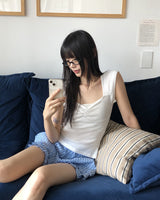 ハートネックパンチングキャップスリーブシャーリング半袖Tシャツ
