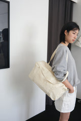 standard duffle bag (cream yellow)