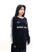 PEANUT STAIN - 4ストライプス アーム ブラック ボクシー ロングスリーブ Tシャツ