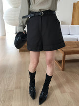 ロールアップハーフパンツ