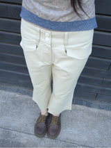 ビスケットパンツ