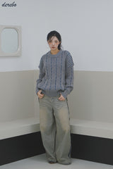 Retro-strip loose fit knitwear