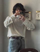 Vide Ribbed V-Neck Knit