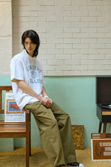 スカイブルークラシックビッグロゴクルーネックホワイトショートスリーブTシャツ [Unisex]
