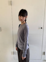 ベルタリーカラーラウンド長袖Tシャツ