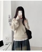 カウイング レザー パッチ ブイネック ルーズフィット ブイニット