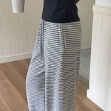 [MADE] Seed, stripe training pants